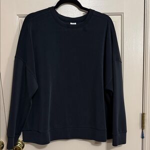 Women's Black Sweatshirt